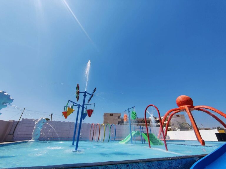 Families enjoying the water park near Boyakonda temple